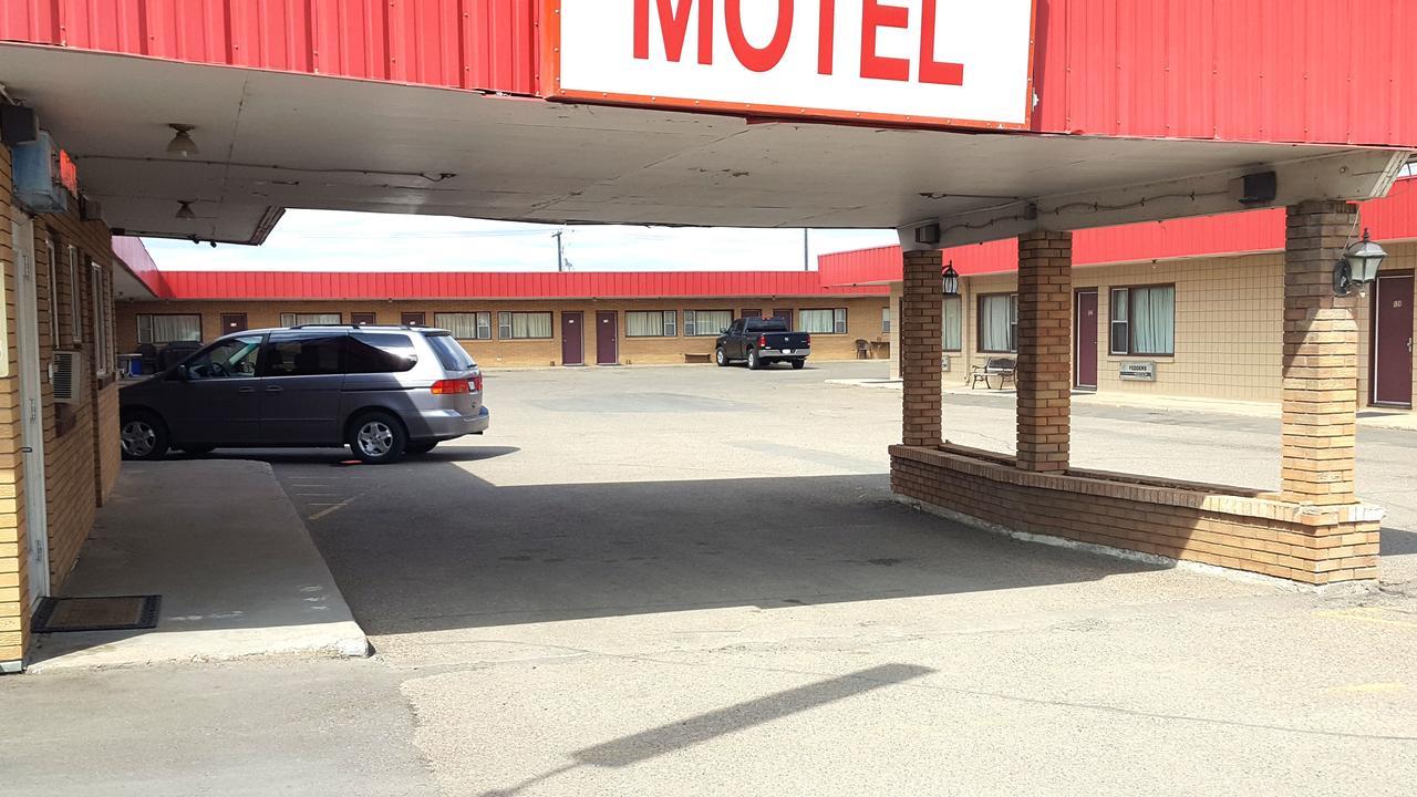 Caravel Motel Swift Current Luaran gambar