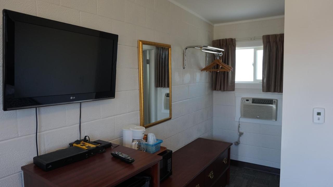 Caravel Motel Swift Current Luaran gambar